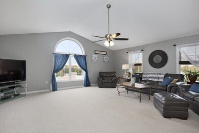 36 Juniper Ridge Dr, Feeding Hills, MA 01030 - photo 2