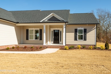 134 Cedar View ln3