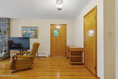 2749 Troy Schenectady Rd, Schenectady, NY 12309 - photo 6