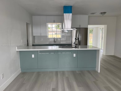 1185 W 50th St, Hialeah, FL 33012 - photo 3