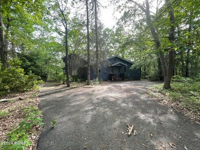 135 Highland Ln, Hawley, PA 18428 - photo 2