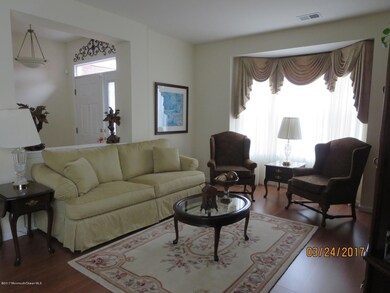 LOVELY LIVINGROOM