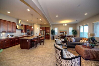 005_Living - Kitchen