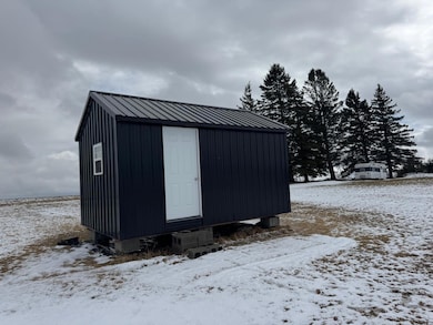 M15L38 Main St, Limestone, ME 04750 - photo 6