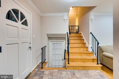 2115 Sheriff Ct, Vienna, VA 22181 - photo 5