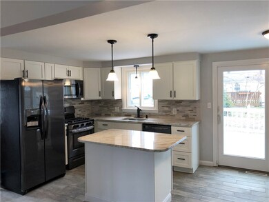 37 Cole Ave, Warwick, RI 02886 - photo 3