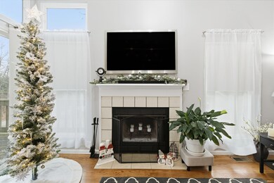 1922 E Bay Pointe Dr, Bloomington, IN 47401 - photo 6