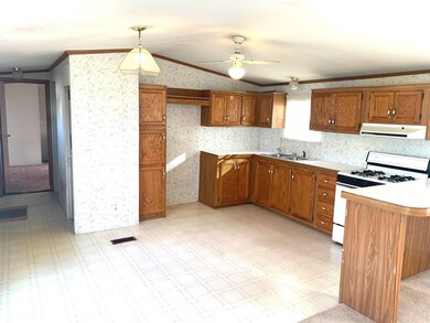 4040 S 1100 E, Greentown, IN 46936 - photo 3