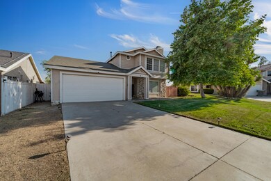 24.7.22 Sonora Court Exterior-7