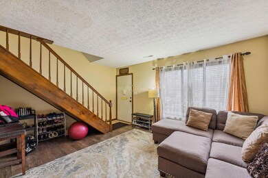 2-web-or-mls-5722-jousting-ln