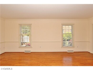 Den/Family/Great Room - Alternate view of family r