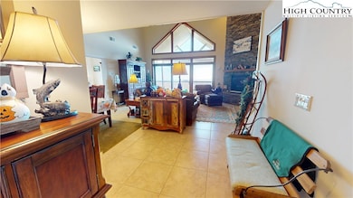 200 Trails End unit 36A, Sugar Mountain, NC 28604 - photo 5