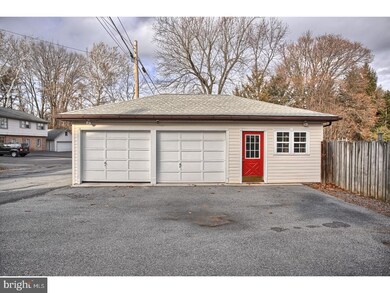 69 Walnut St, Mohnton, PA 19540 - photo 7