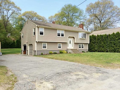 22 Pawtucket Ave, Warren, RI 02885 - photo 2