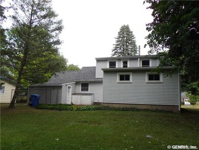 Exterior Back. Patio area!