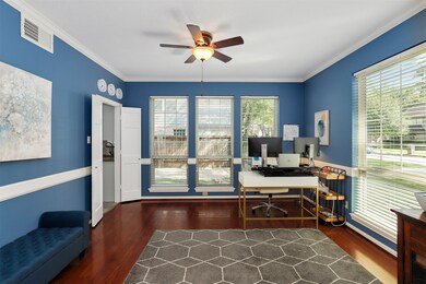 15627 Birchview Dr, Tomball, TX 77377 - photo 4