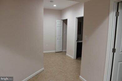 13028 Quay Ct, Woodbridge, VA 22193 - photo 2