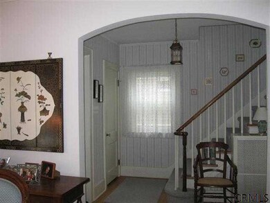 33 Washington Rd, Schenectady, NY 12302 - photo 3