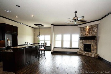 7221 E Memphis St, Broken Arrow, OK 74014 - photo 6