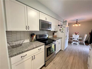 12006 W 66th St, Shawnee, KS 66216 - photo 2