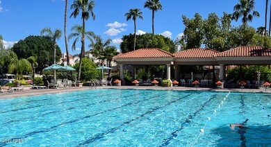 Val-Vista-lakes-Pool-1-of-1
