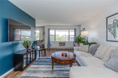 45 Bullocks Point Ave unit 7C, Riverside, RI 02915 - photo 4