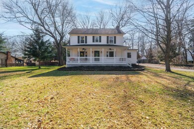 492 E Johnstown Rd