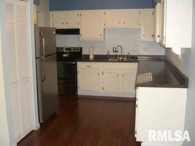 2328 W 60th St, Davenport, IA 52806 - photo 5