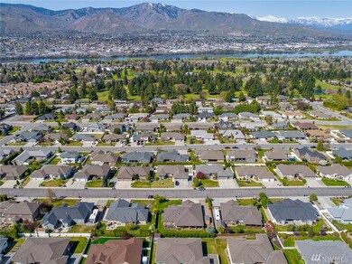 1557 Huntwood Ln, East Wenatchee, WA 98802 - photo 4