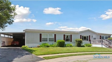 715 S Holland Sylvania Rd, Toledo, OH 43615 - photo 2