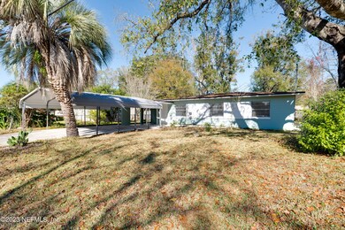 6423 Solandra Dr, Jacksonville, FL 32210 - photo 2