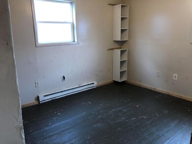 422 S 3rd St, Coshocton, OH 43812 - photo 6