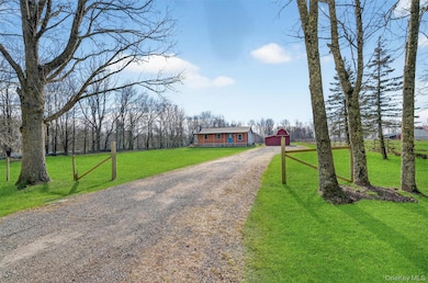 42 Butrick Rd, Ferndale, NY 12734 - photo 4