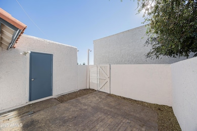 5214 N 42nd Pkwy unit 637, Phoenix, AZ 85019 - photo 6