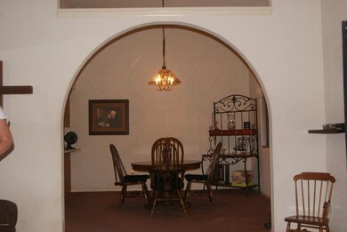 DINNING ROOM
