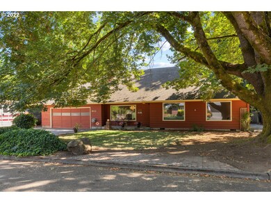 922 N Maple Ln, Canby, OR 97013 - photo 2