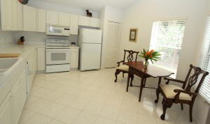 15206 Oak Chase Ct, Wellington, FL 33414 - photo 4