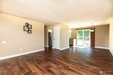 27413 76th Dr NW, Stanwood, WA 98292 - photo 7