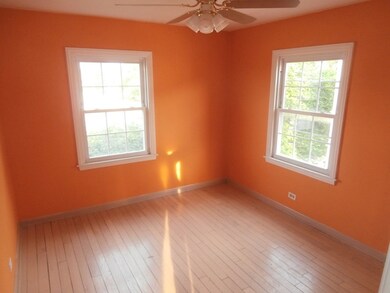 624 Gardner Rd, Westchester, IL 60154 - photo 5