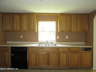 3035 Lucoma Dr, Jacksonville, FL 32254 - photo 5