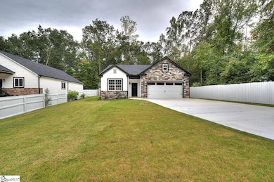 114 Cumbahee Trail, Greenville, SC 29611 - photo 3