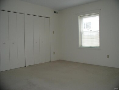 2669 Rolling Green Dr unit E2669, Macungie, PA 18062 - photo 6