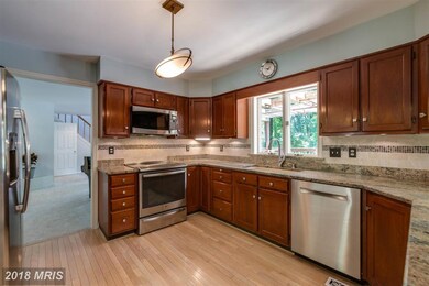 2125 Harbor Dr, Annapolis, MD 21409 - photo 2