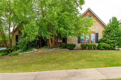 1703 NW Windham Ave, Bentonville, AR 72712 - photo 2