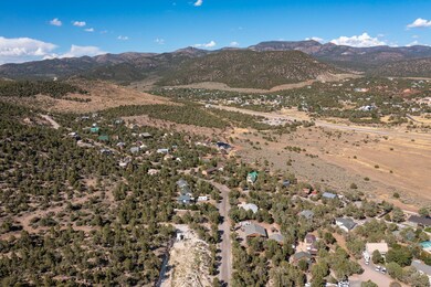 126-Sundance Kid Lot