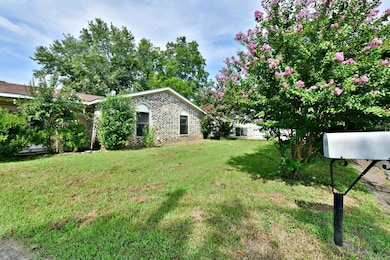 514 Proft Cir, Mena, AR 71953 - photo 2