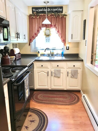 36 Shelburne Rd, Merrimack, NH 03054 - photo 7