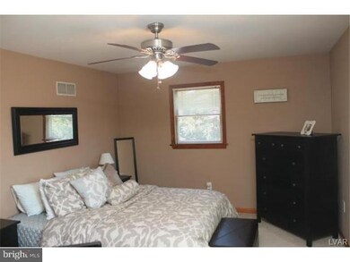 151 Mensch Dr, Bechtelsville, PA 19505 - photo 6