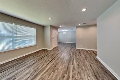 7826 Spring Fern Ln, Houston, TX 77040 - photo 7