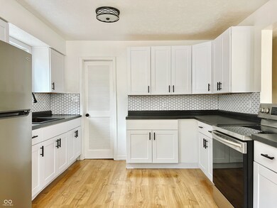 3742 S Walcott St, Indianapolis, IN 46227 - photo 7